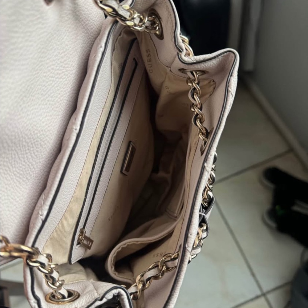 GUESS- Quilted Cream Backpack - Picture 6 of 6